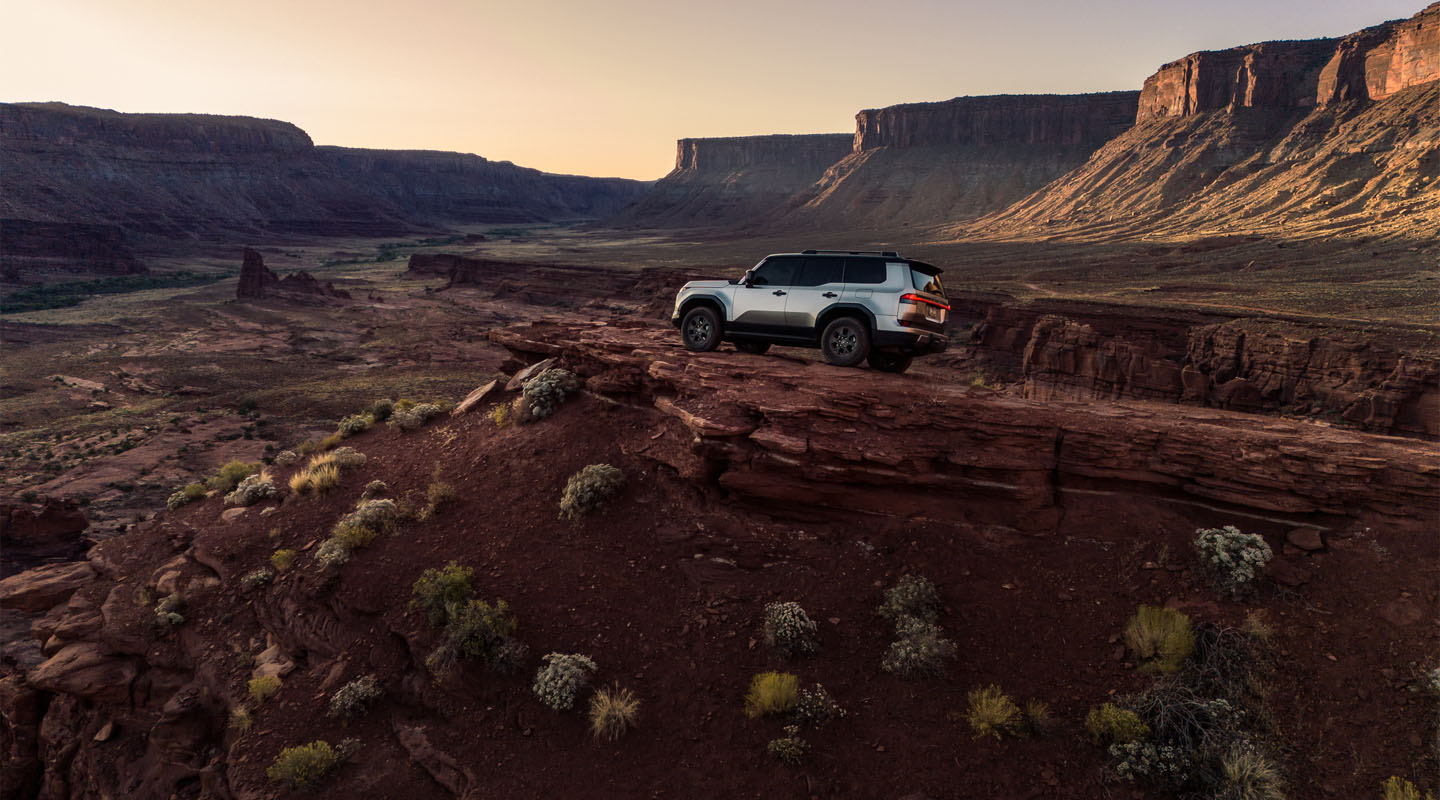 ELECTRONIC KINETIC DYNAMIC SUSPENSION SYSTEM (E-KDSS)