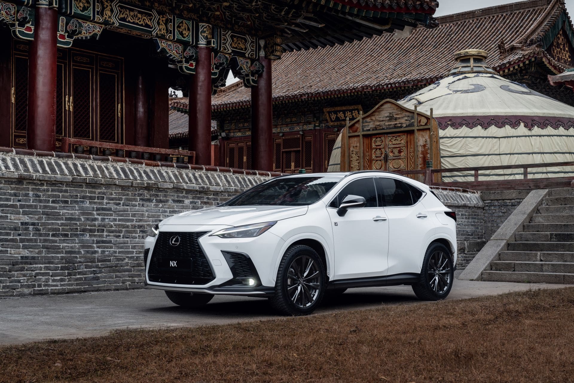Lexus NX 2022